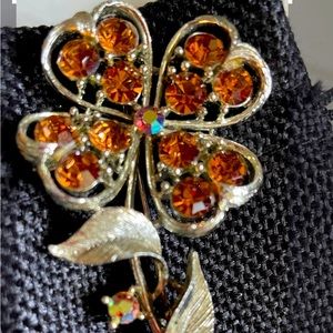 Vintage LISNER Amber Rhinestone Flower Brooch